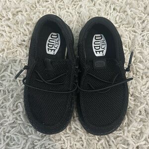 Black Hey Dude shoes size C8